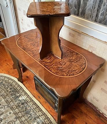 bar stolu: Jurnal masası — 1