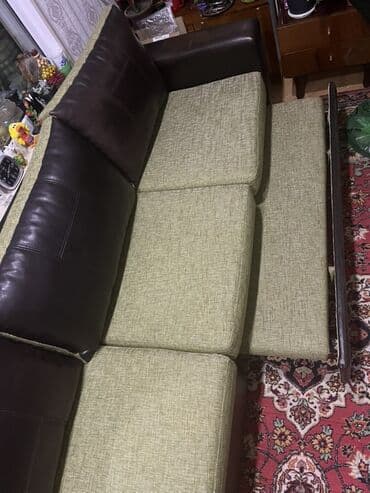 Mercedes-Benz: Künc divan, Divan, Açılan — 3