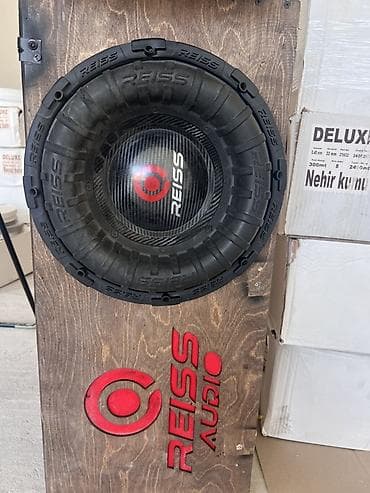adapter 12 v: Dinamiklər və sabvuferlər, İşlənmiş, Karbon, Rusiya — 2