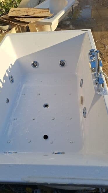 su mühərriki: Hidromasajlı künc vanna - Akril materialdan, dərin və geniş iç ölçü - — 1