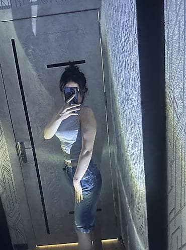 şort: Qadınlar üçün denim şort - Model: Dizə qədər uzunluqda, klassik 5 — 2