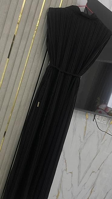 debli donlar instagram: 1defe geynilib yenidir(M-L-XL)uygundur Qara pliseli maxi paltar - — 3