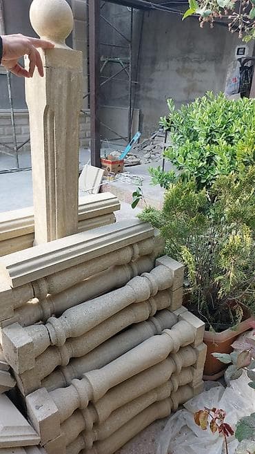 şu dasi: Məhəccər bəzəyi, Daş — 3