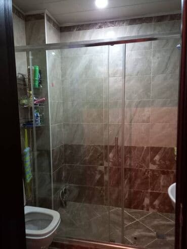 naxcıvanda gunluk kirayə evlər: Sumqayıt,9cmkrda,Krstal Abşeronda,16 mərtəbəli binanın 14cü — 8