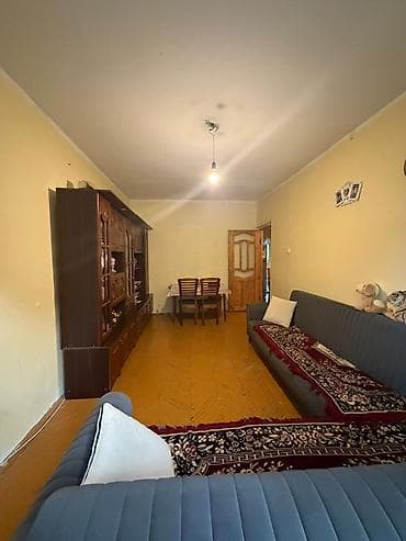 ev studiya: 3 otaqlı, Yeni tikili, 75 kv. m — 2