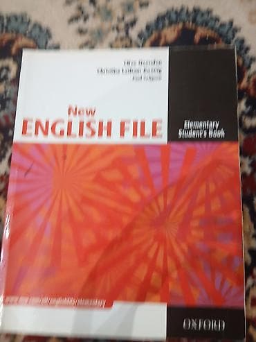 cd disk: New English File – Elementary Student’s Book (Oxford University Press) — 2