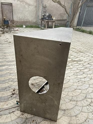 nehrə yagi: Paslanmayan poladdan hazırlanmış iri ölçülü korpus/kabinet - — 1