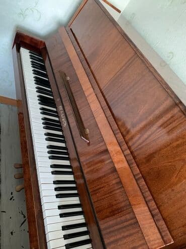 piano işlənmiş: 50 Azn — 5