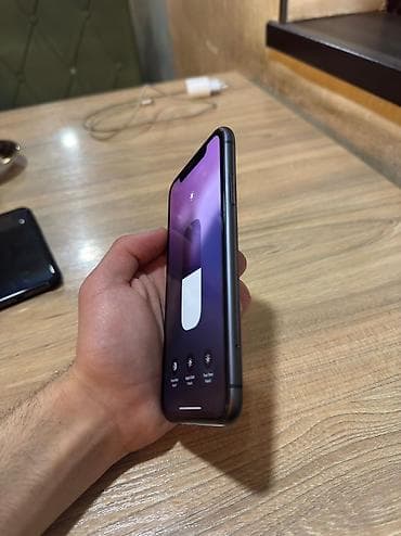 tecno camon 30 premier: IPhone 11, 64 GB, Qara, Zəmanət, Simsiz şarj, Face ID — 3