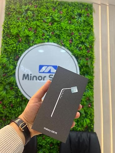 Samsung Galaxy S24 FE, rəng - Qara, İki sim kartlı, Barmaq izi, Face ID