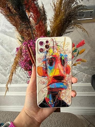 iphon: İphone 11 pro max üçün Yenidir Dizaynlar: 1) Rəngarəng “Vice City” — 3