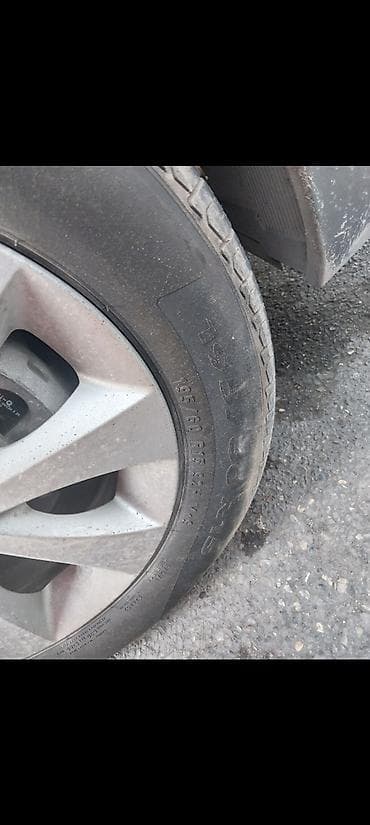 yuk: İşlənmiş Şin Pirelli 195 / 60 / R 15 — 1