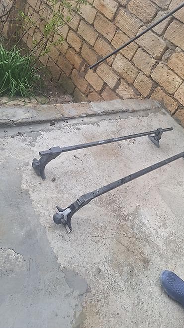 yarım qosqular: Tecili satilir Məhsul: Dam relsləri (çarpaz barlar) dəsti Təsvir: - — 1