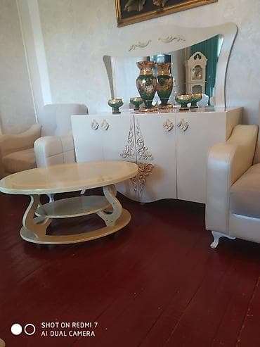 Jurnal masası, Yeni, Oval masa