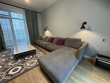 ev kirayesi: İcarəyə verilir 2 otaqlı yeni tikili 68 m², 8 Noyabr m. Kateqoriya — 3