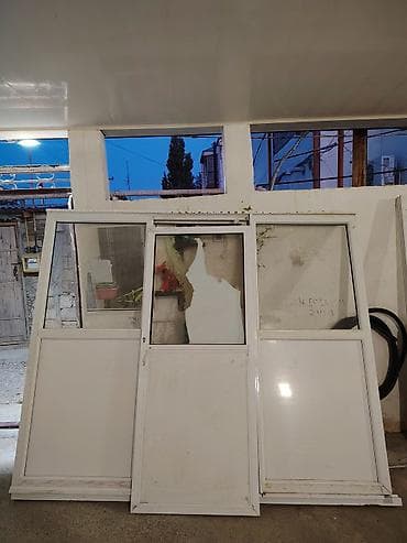 paddon satilir: 2 eded plastik qapi satilir biri açılır digəri isə bağlıdır hündürlüyü — 2