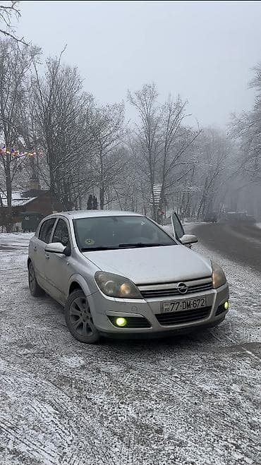 Opel Astra H