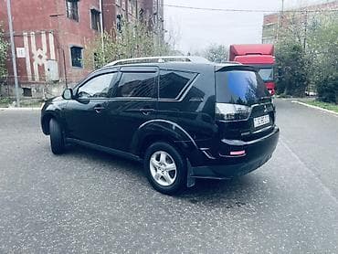 Mitsubishi: Mitsubishi Outlander: 2.4 л | 2008 г. 265843 км Кроссовер — 10