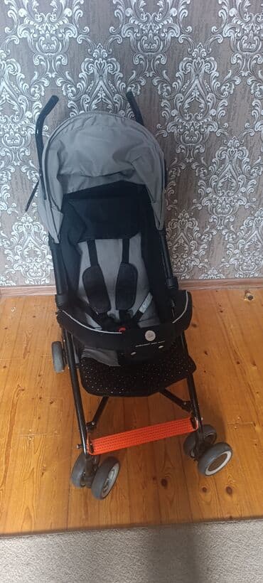 tutacaqlı xodunkalar: İki tutacaqlı araba, Yaş: 6-12 ay — 2