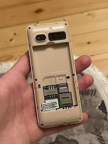 azercell modem satilir: Salam tel iwlenmiyib tezedi . Bidene dawi wiwib 10 manatdi dawi — 9