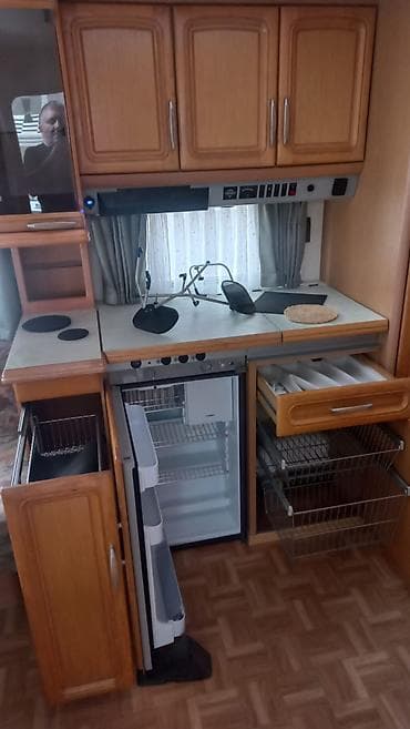 karavan maşın: Təbiət qoynunda istirahət etməyi və ya rahat səyahət etməyi sevənlər — 9