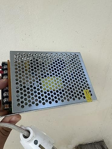 Elektronika: • 3 ədəd Hikvision rəngli kamera • DVR Hikvision • HDD WD 10PURX — 6