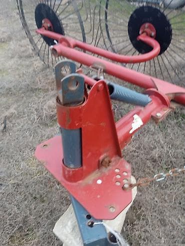 traktor satışı type 1: Traktor üçün “günəbaxan tipli” ot yığan-dırnaqlayan (saman yığan) — 1