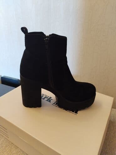 qiz ucun botlar: Ölçü: 37, rəng - Qara, İşlənmiş — 2