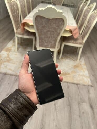 samsung galaxy j8: Google Pixel 6A, 256 GB, rəng - Gümüşü, Barmaq izi — 4