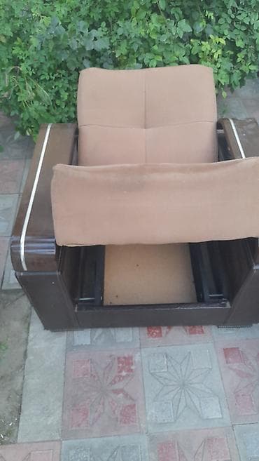 Divan və kreslo dəstləri: İşlənmiş, Mini-divan, 2 kreslo, Bazalı, Açılan — 1