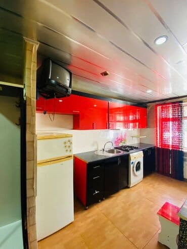 elmlerde 1 otaqli evlerin qiymeti: Bakı, 3 otaqlı, Köhnə tikili, m. Neftçilər, 80 kv. m — 6