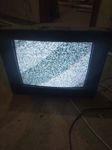 ekran karti: Televizor Supra — 3