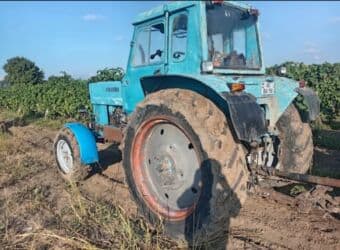 qoşqu turbo az: Traktor Belarus (MTZ) 82, 1985 il, 82 at gücü, motor 4.7 l, İşlənmiş — 5