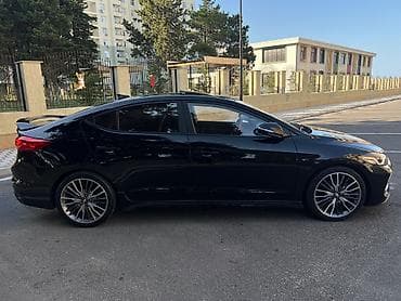 balans matic: Hyundai Elantra: 1.6 l | 2017 il Sedan — 4