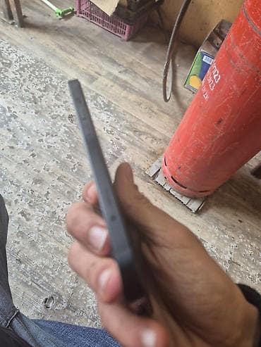 iphone 7 jet black: IPhone 13, 128 GB, Qara, Face ID — 8