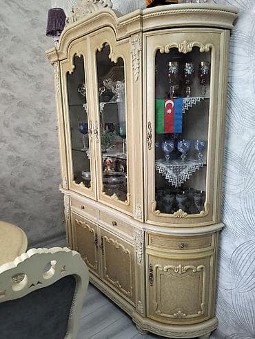 saloglu qiymetler: Qonaq otağı üçün, Açılan, Oval masa, 8 stul — 4