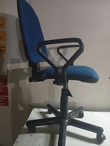 Ofis dolabları: Təkərli, Qolları tənzimlənir, Parça — 3