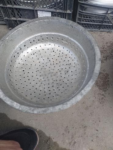 kreditle generator satisi: Mis süzgəc – iri həcmli mətbəx üçün - Material: qalın mis - Forma — 3