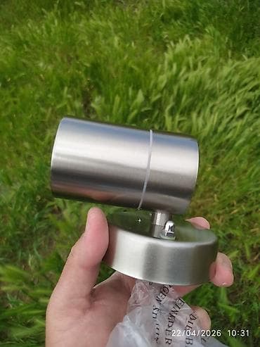 bağ ucun işıq: Bağ işıqı Divara quraşdırılmış — 2