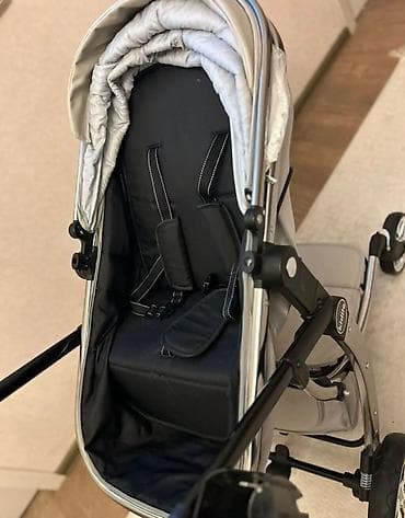 Araba-beşiklər: Çıxarıla bilən beşikli araba, Kidilo, İşlənmiş, Yaş: 6-12 ay — 4