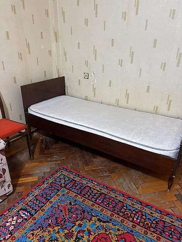 carpaylar: Çarpayı bir nəfərlik əla vəziyyətdə 2 ədəd döşəyidə qiymətə daxildi 1 — 1