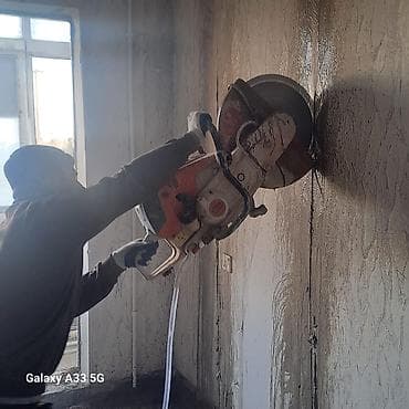 berber iş: Beton və daş kəsimi xidməti - Peşəkar benzinli disk kəsici ilə beton — 3