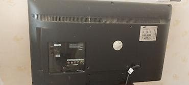 Samsung LCD televizor - Ekran: təxminən 32" diaqonal, geniş ekran - — 3