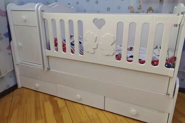 yazi lovhesi: Oğlan və qız üçün, İşlənmiş, Dördbucaq, Beşik, Dəst ilə, Matras ilə, Yellənmə mexanizm ilə — 1