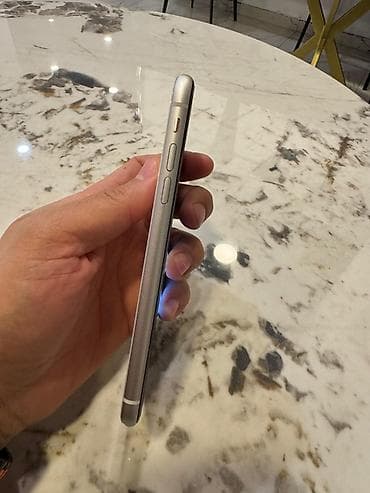 Техника для кухни: IPhone 11, Белый — 4