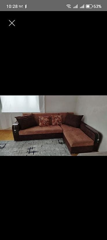 Kunc divan 170 azn
 Ünvan Bine savxoz. Acilir bazali. Məti 🌹2161 — 1