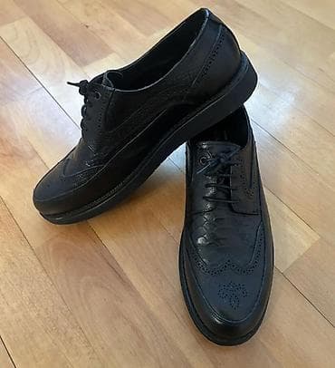 Kişi klassik ayaqqabısı – qara, broq üslubunda - Model: bağcığlı