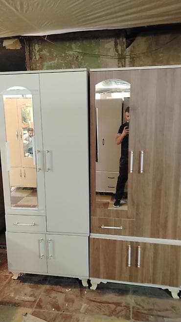 guzgu boydan: Güzgülü paltar şkafı - Model: 3 qapılı, güzgülü ön panel - Material — 4