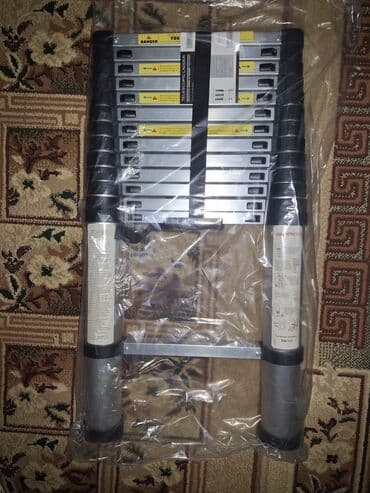 Teleskopik nərdivan - Material: yüngül və möhkəm alüminium