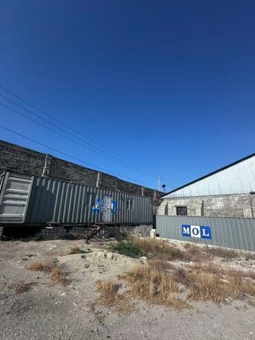 anbar üçün konteyner: İşlədilmiş metal konteyner satılır. Konteynerdə qapı və pəncərələr — 4